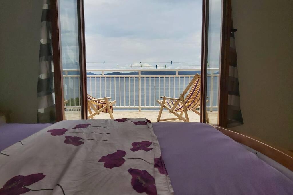Marusici  Beautiful Apartment 80 M From The Sea מראה חיצוני תמונה