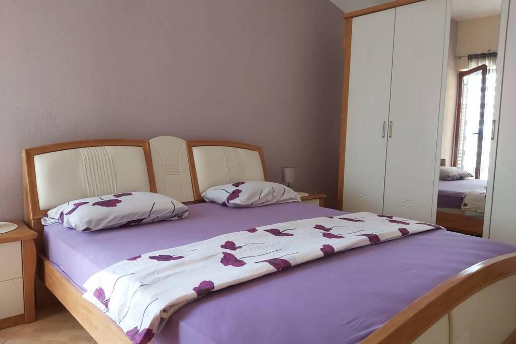 Marusici  Beautiful Apartment 80 M From The Sea מראה חיצוני תמונה